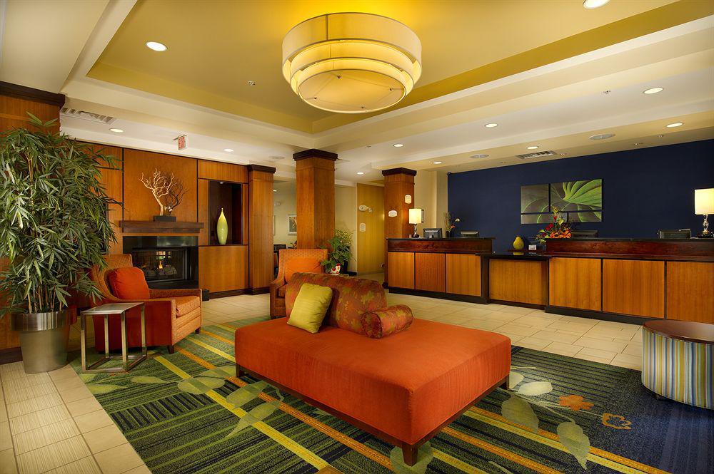 Fairfield Inn And Suites Cleveland Beltér fotó