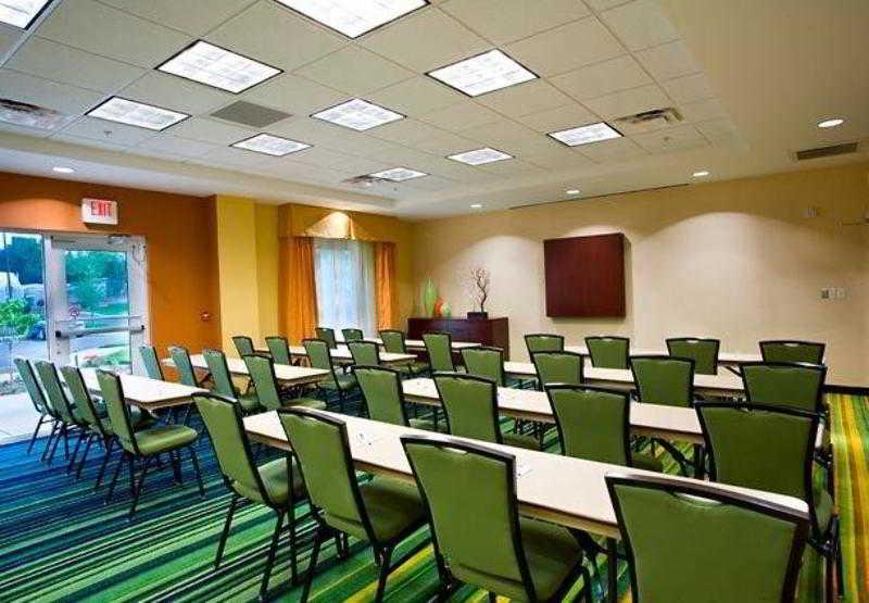 Fairfield Inn And Suites Cleveland Létesítmények fotó
